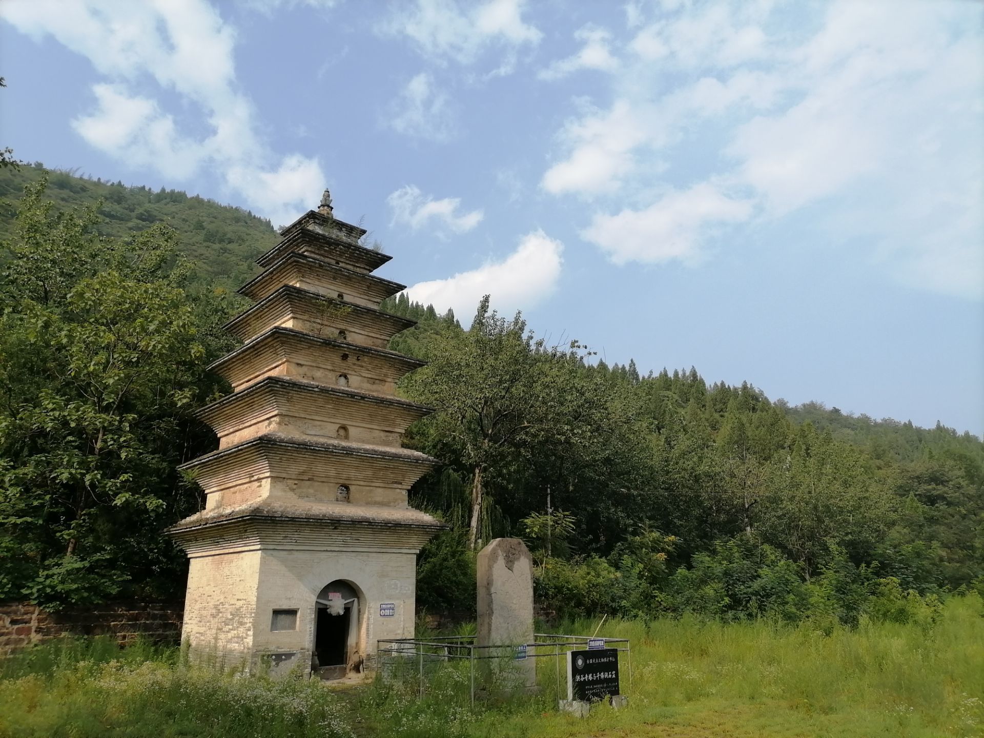 2026洪谷山風(fēng)景區(qū)游玩攻略 景點(diǎn)被村民圍困，景區(qū)管理何去何從？
